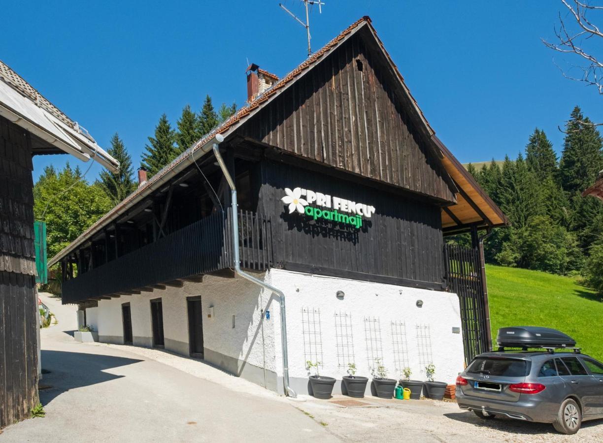 Apartments Pri Fencu Jesenice Eksteriør billede