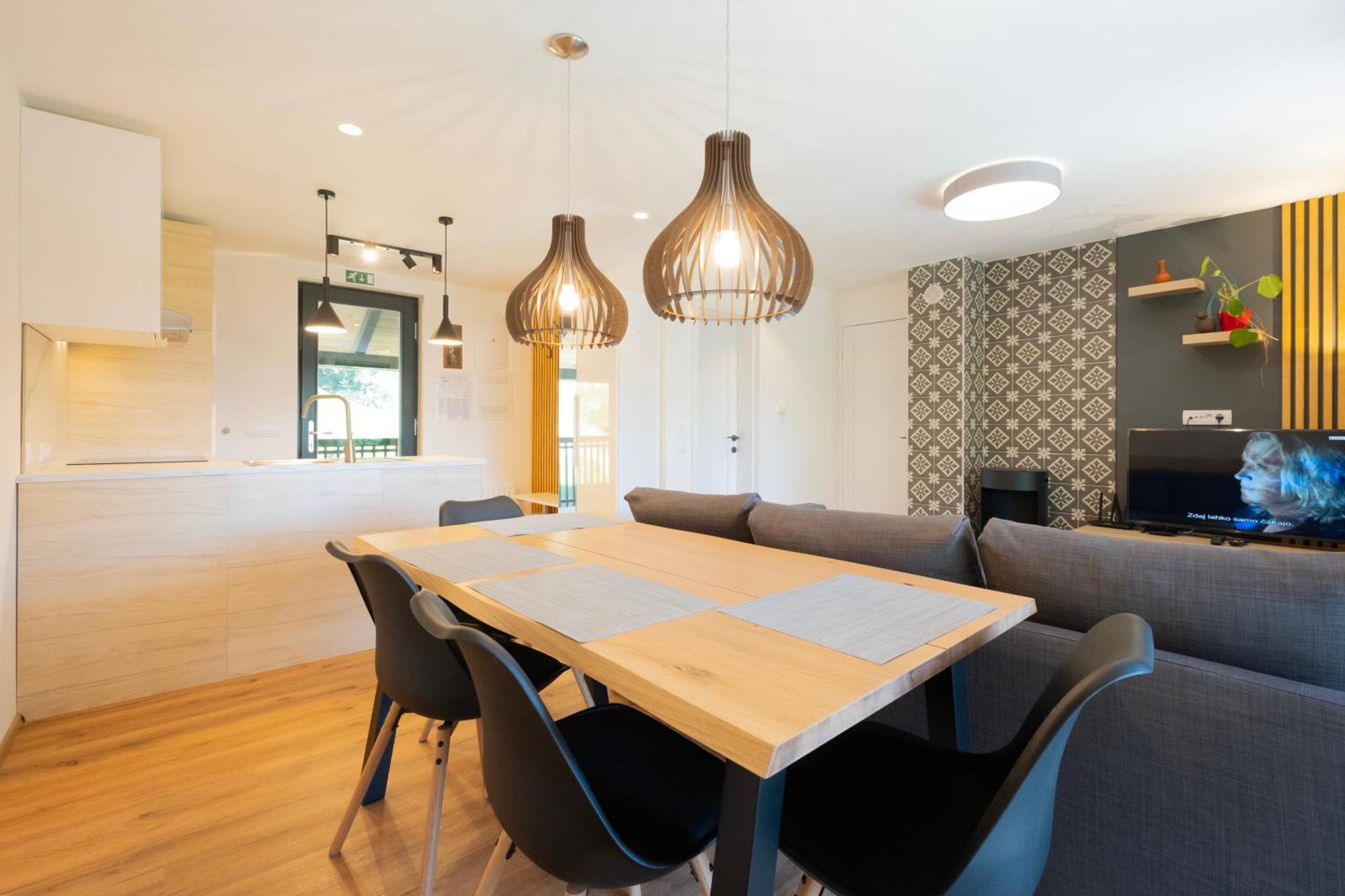 Apartments Pri Fencu Jesenice Eksteriør billede